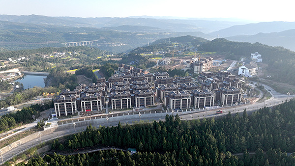 鲲鹏上林苑·山语湖(3# 地块)保交楼工程